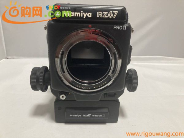 【完動美品】人気の中判 MAMIYA マミヤ RZ67 PROFESSHONAL II ボディ　純正フィルムホルダーと純正ワインダ―付属