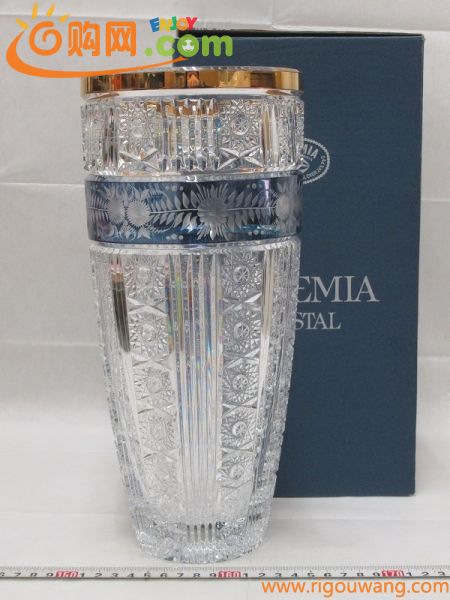 P0486 ボヘミアクリスタルガラス ブルー 金彩 フラワーベース 花器 花瓶 紙箱