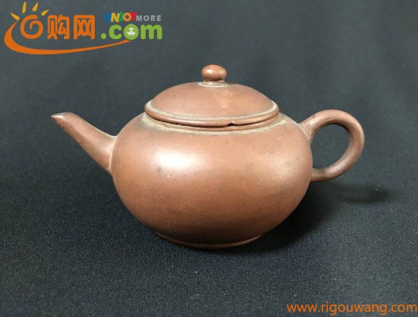 朱泥　急須　煎茶道具　在銘品　貢局 とあります。　中国陶器　美術　工芸