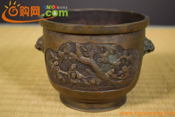 【和】(6573)　中国古玩　唐物　大明成化年製　古銅人物文香炉　唐銅　火入