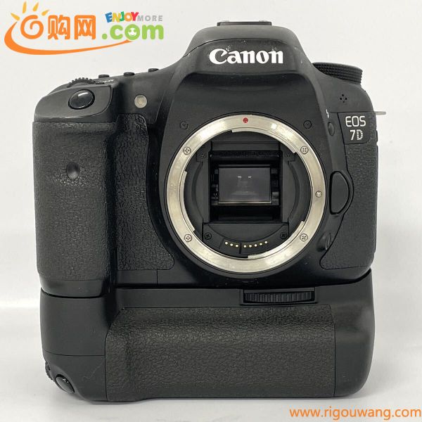 【3T86】1円スタート Canon / DS126251 EOS7D キャノン キヤノン イオス デジタル一眼 カメラ BATTERY GRIP BG-E7 