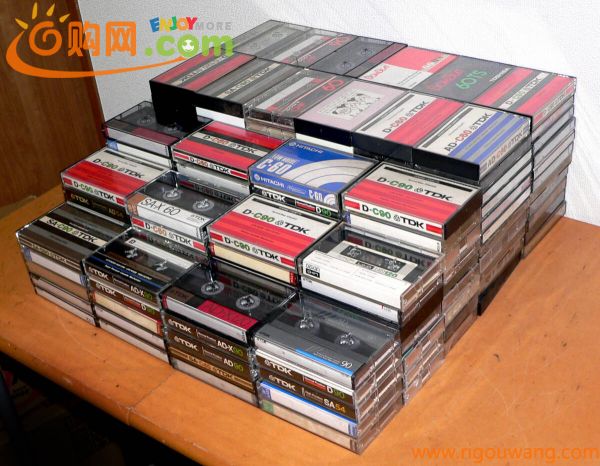 ★ 中古カセット テープ - 200本 / TDK、 SONY、maxell、他 ★