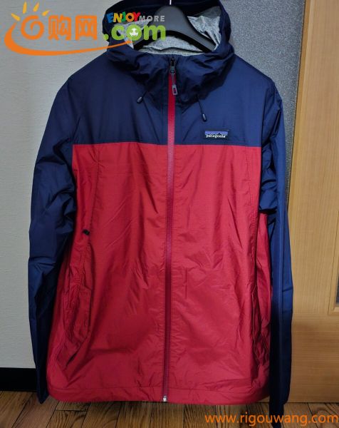 patagoniaパタゴニア　マウンテンパーカー サイズ Ｍ　