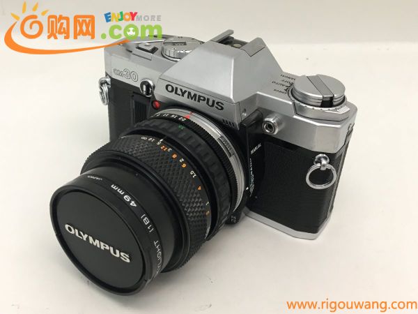 OLYMPUS OM30/ZUIKO AUTO-ZOOM 35-70mm 1:3.5-4.5 一眼レフカメラ ジャンク 中古【UW050102】